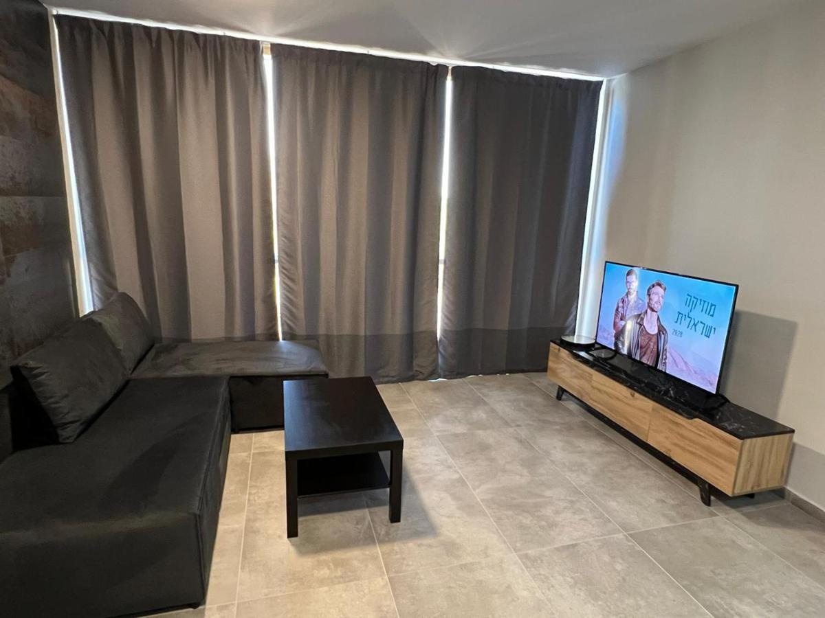 דירות קיסריה Eliya'S Place מראה חיצוני תמונה